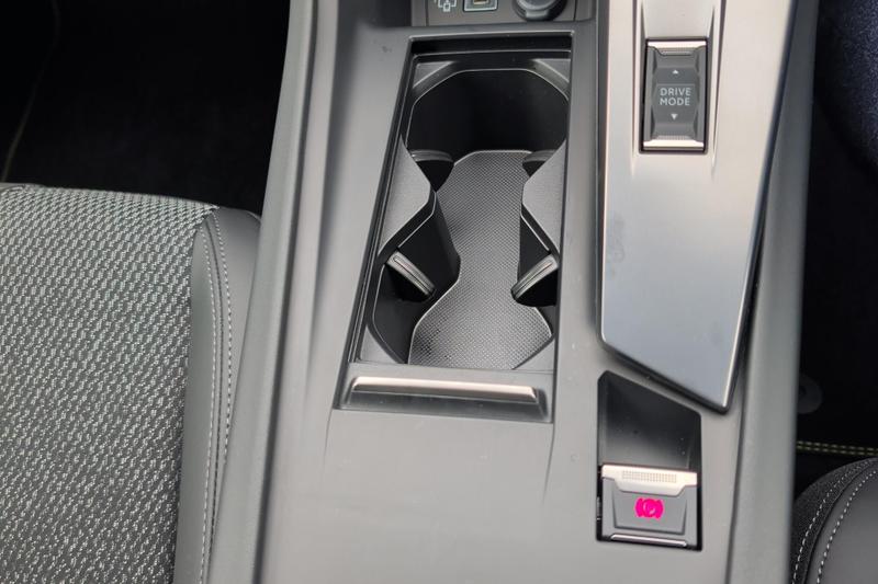 Used Peugeot 308 SW NV25EJZ 24