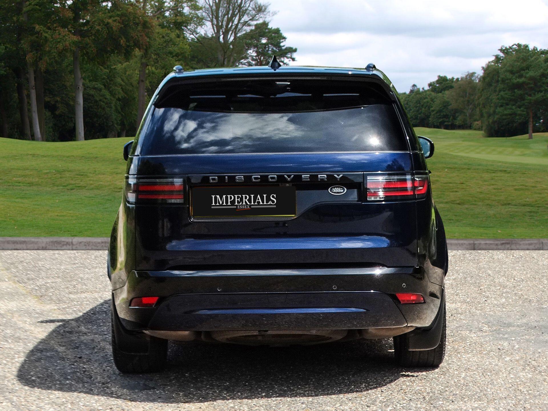 Land Rover Discovery 3.0 D300 MHEV R-Dynamic SE SUV 5dr Diesel Auto 4WD Euro 6 (s/s) (300 ps) — photo 11