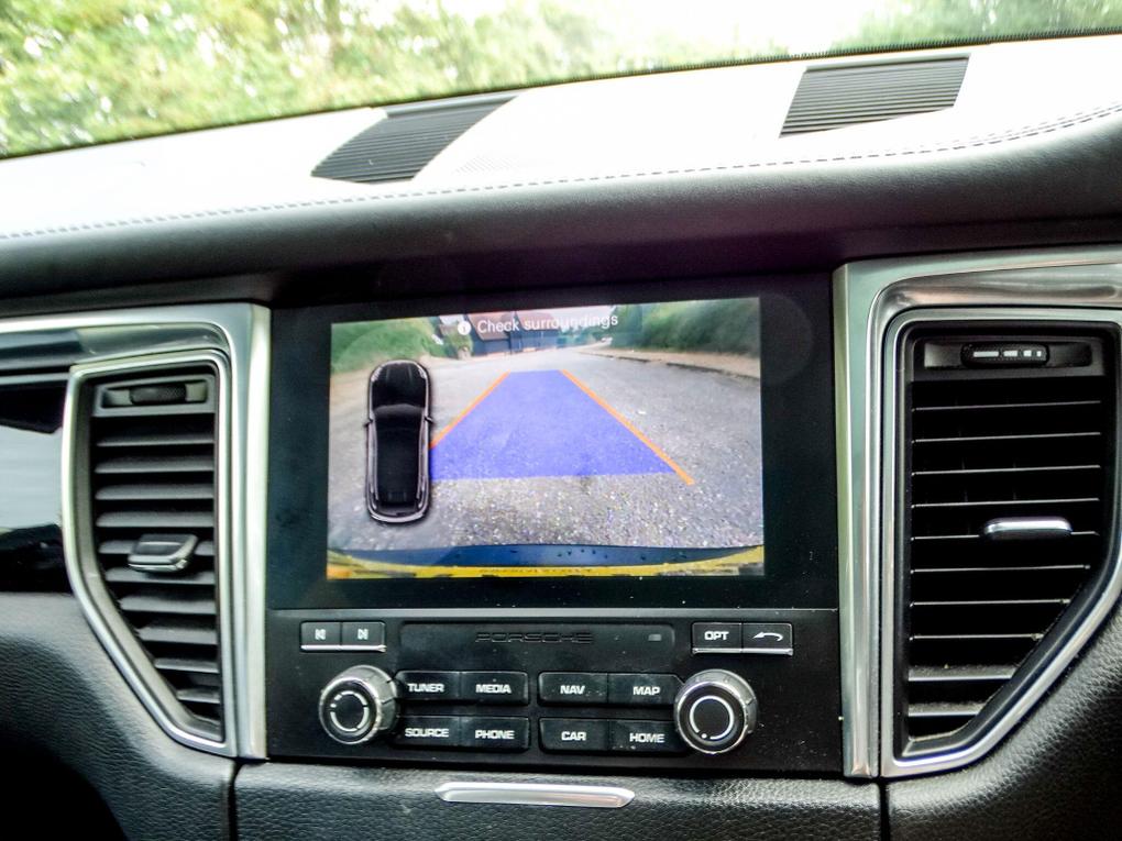 Used Porsche Macan RJ17MJF 20