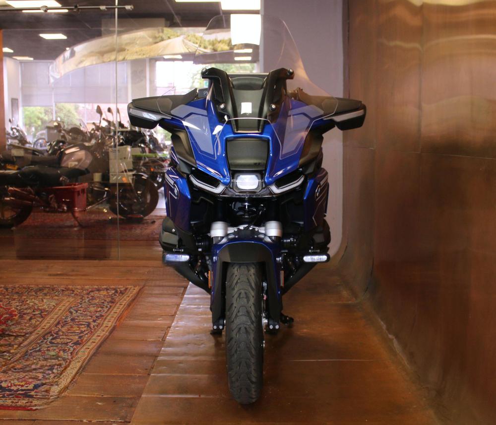 BMW R 1300 RT Photo at-1fcbc2245b234767ace196447bb42c33.jpg
