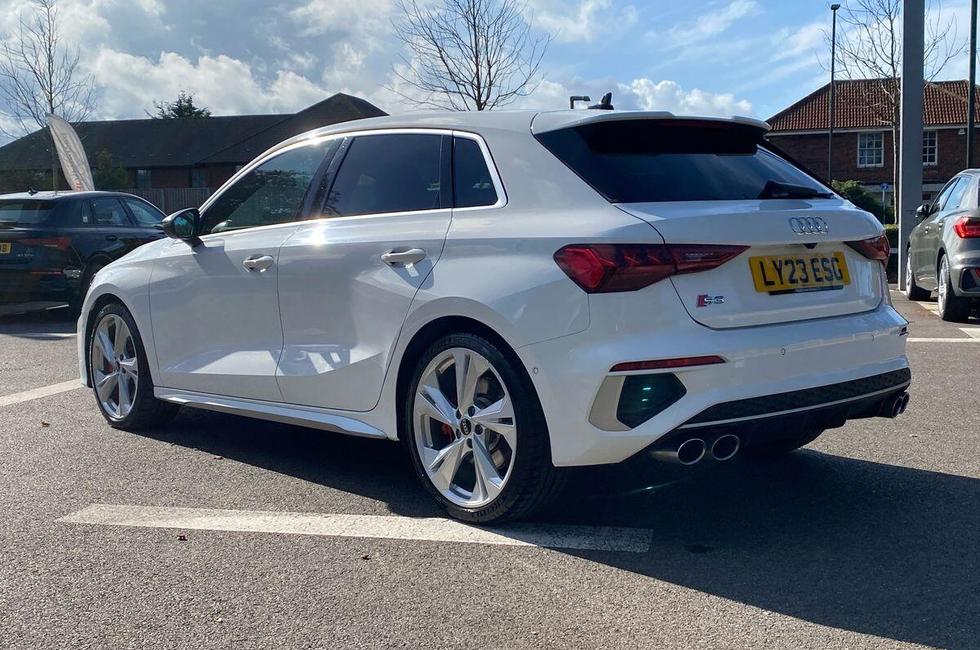 Audi S3 Sportback Photo at-1fe6ba2d0f21447090d436a04295ef8d.jpg