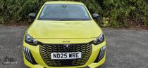 Peugeot 208 Photo 1