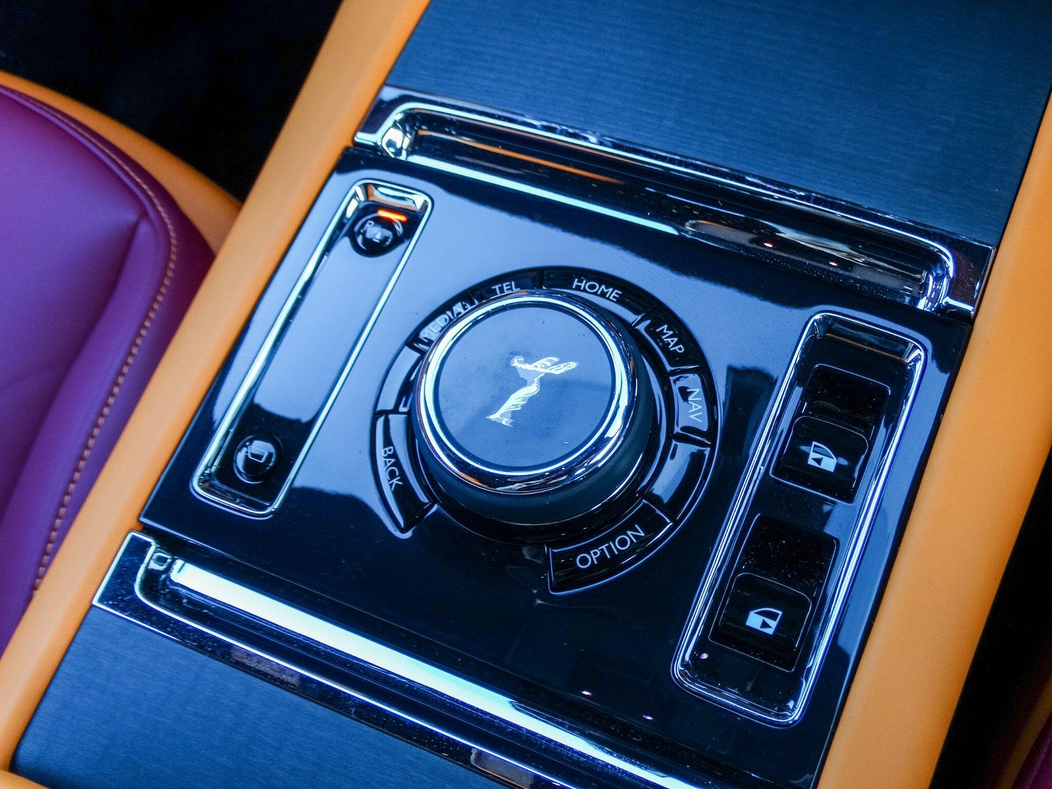 Rolls-Royce Spectre 120kWh Auto 4WD 2dr — photo 36