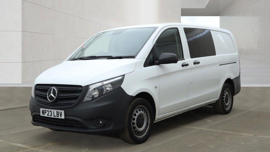 2023 MERCEDES-BENZ VITO