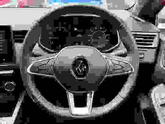 Renault Clio Photo at-2032f0dec43a48ad81775fdc0e7ba2ef.jpg