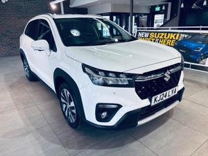 Suzuki S-Cross Photo 0