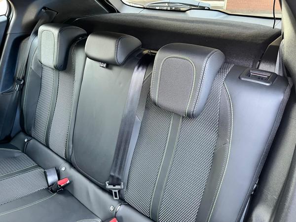 Used Peugeot 2008 KW25OLC 8