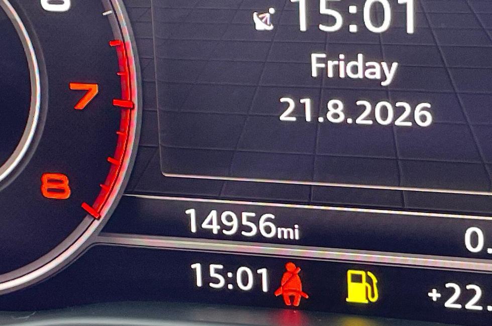 Audi Q2 Photo at-20f17a8feaa54982ab3e62485e5bfd69.jpg