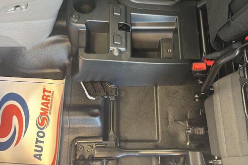 Ford TRANSIT CONNECT Photo at-20f624a91a714db880e6197855686bf2.jpg