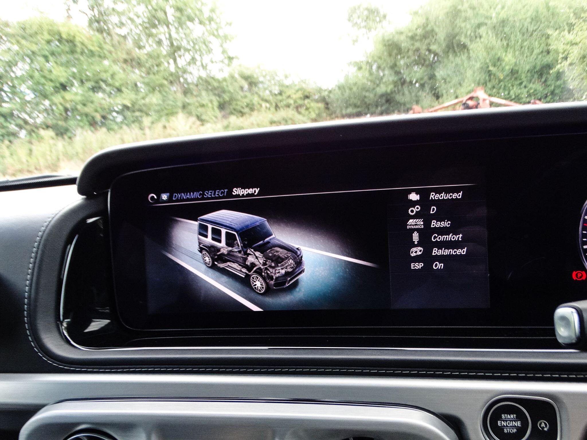 Mercedes-Benz G Class 4.0 G63 V8 BiTurbo AMG SpdS+9GT 4MATIC Euro 6 (s/s) 5dr — photo 30