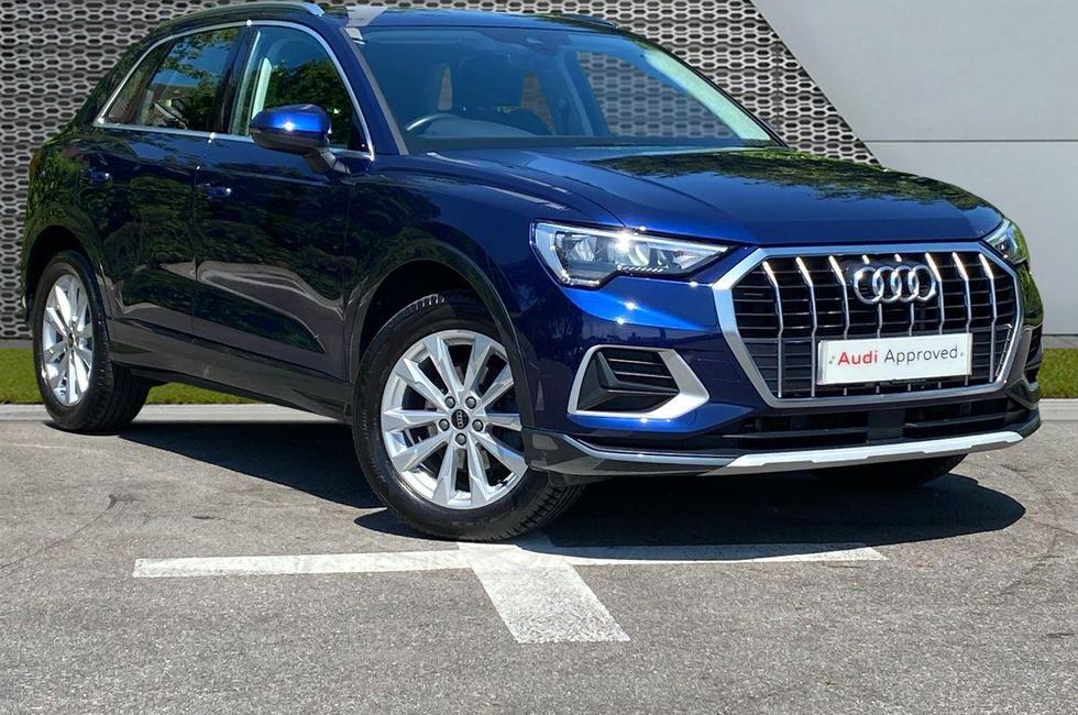 Audi Q3 Photo at-210a743c87ed4381aa0a6e09d9635974.jpg