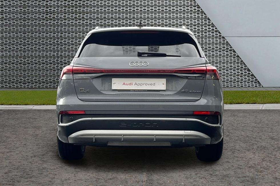 Audi Q4 Photo at-210f6266cd1142e8a4cddfebc2dbe6fd.jpg