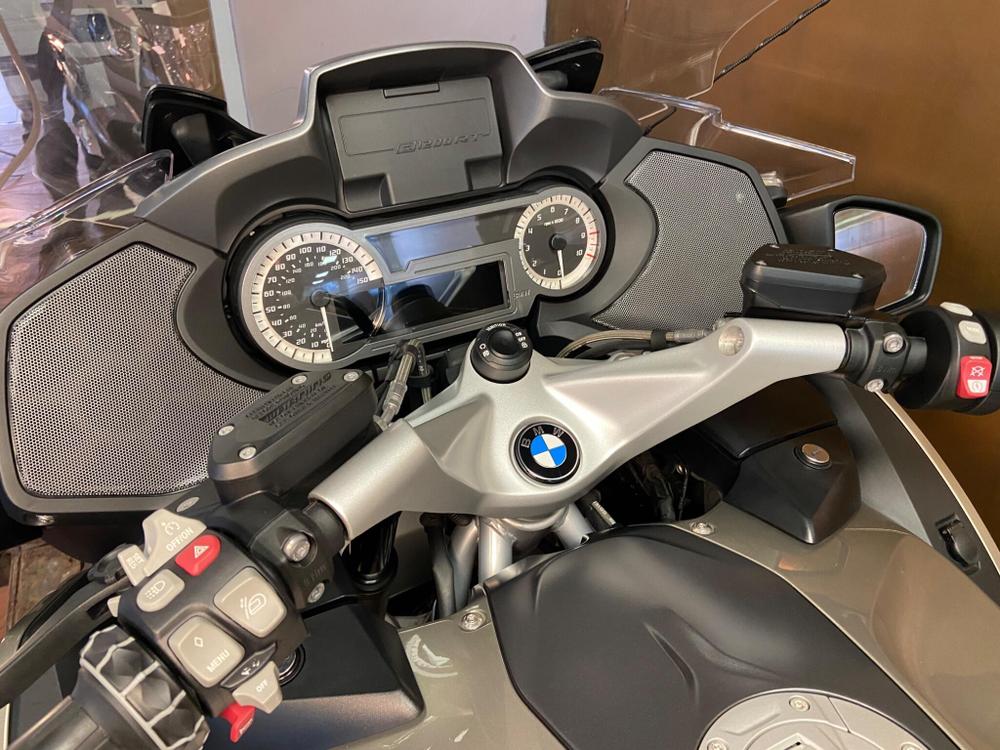 BMW R 1200 RT Photo at-211bd49a5c564ffa96864a383cdf9144.jpg