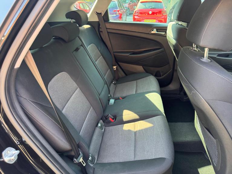 Used Hyundai TUCSON EN68ZGF 19