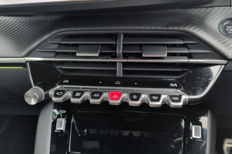 Used Peugeot 2008 YY74PNN 10