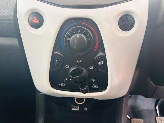Citroen C1 Photo at-215aae12566f44dcbd84651eeb518983.jpg