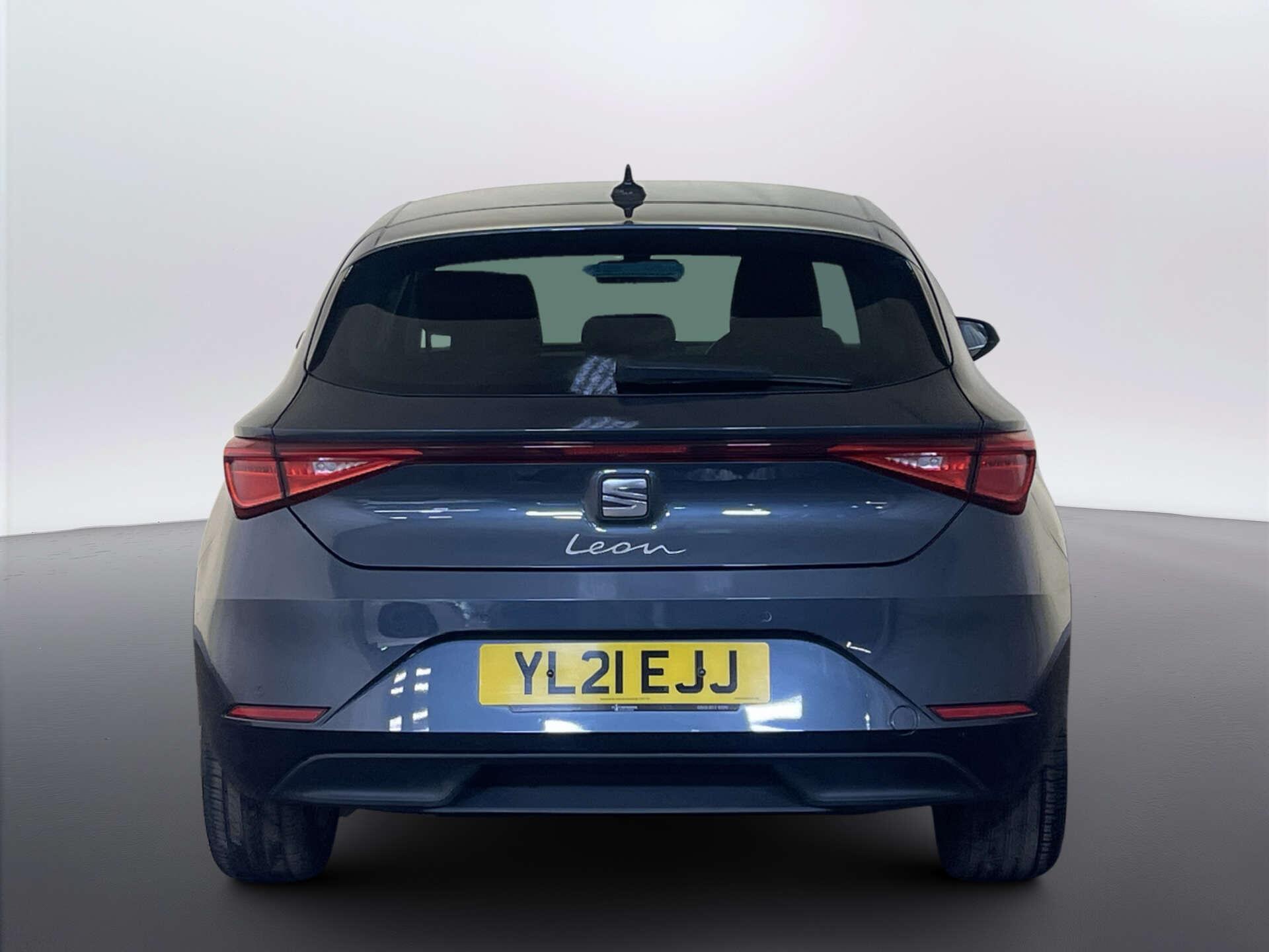 2021 SEAT Leon thumbnail 10