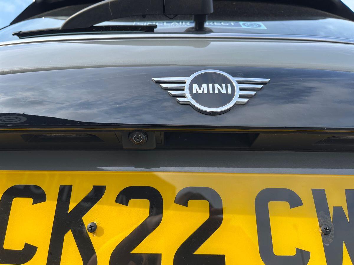 MINI Hatch Photo 19