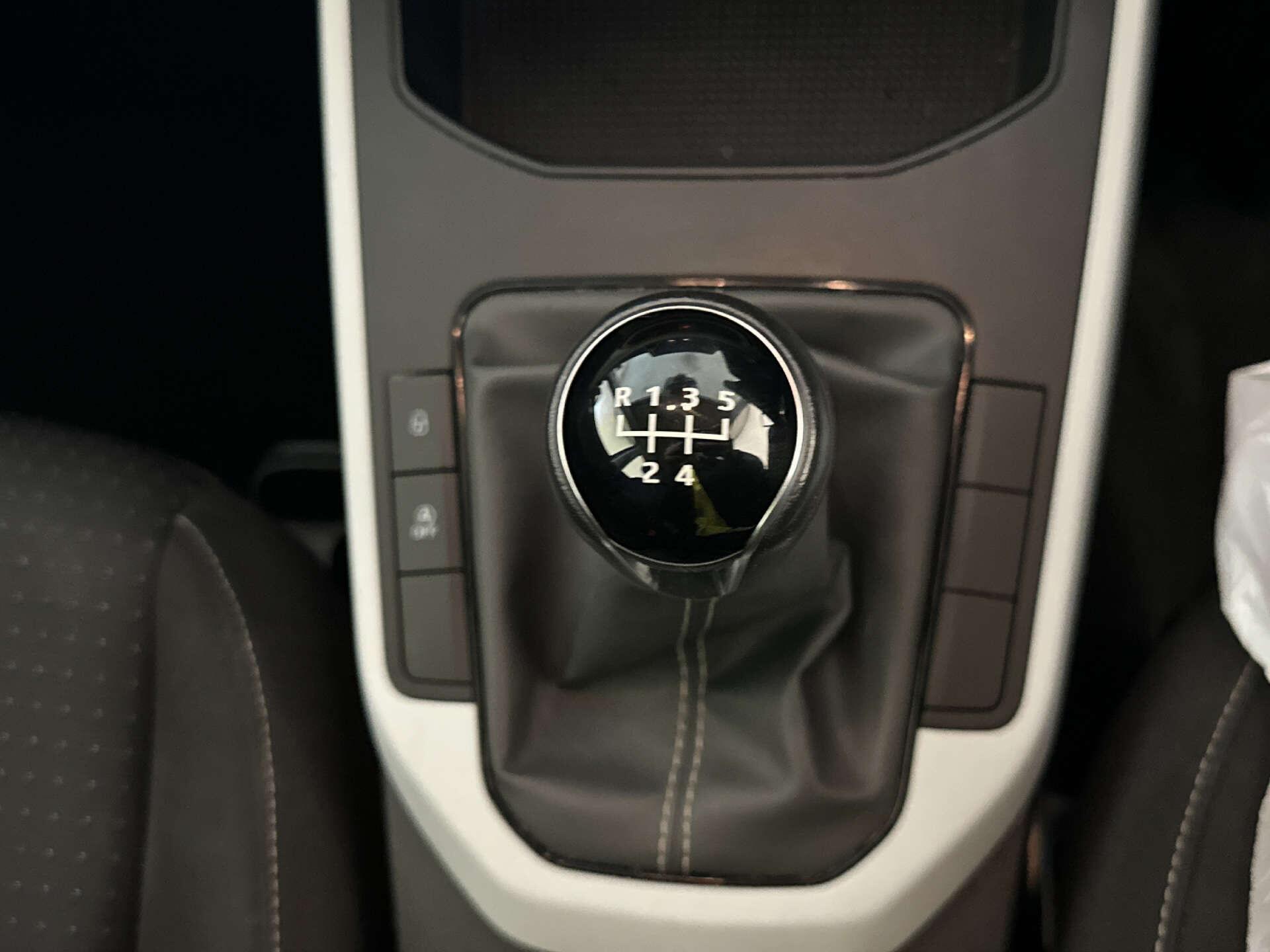 2023 SEAT Arona thumbnail 21