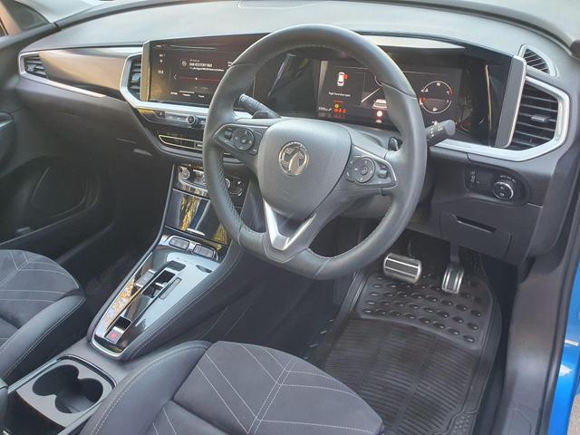 Used Vauxhall Grandland PJ24NVB 20