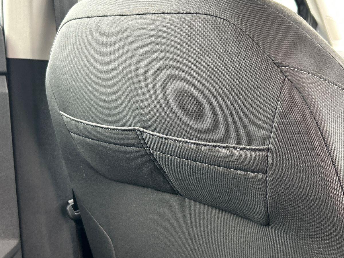 Volkswagen Golf Photo at-21b3f72634934e2194f751b6c0c1eb2a.jpg