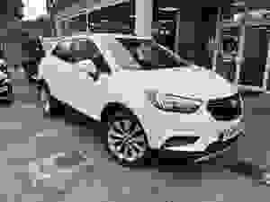 Used 2019 Vauxhall Mokka X 1.6 CDTi ecoTEC D Griffin Euro 6 (s/s) 5dr White at Balmer Lawn Group