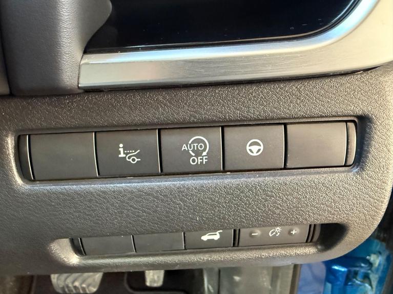 Used Nissan Qashqai WJ71FCV 13