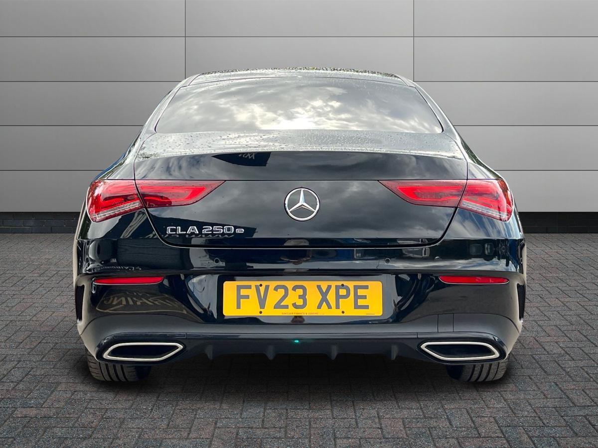 Mercedes-Benz CLA Photo 6
