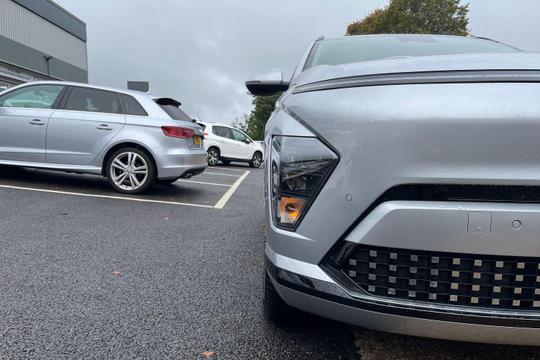 Hyundai KONA Photo at-21ed802f1a2a47a5835662dc3fb23411.jpg