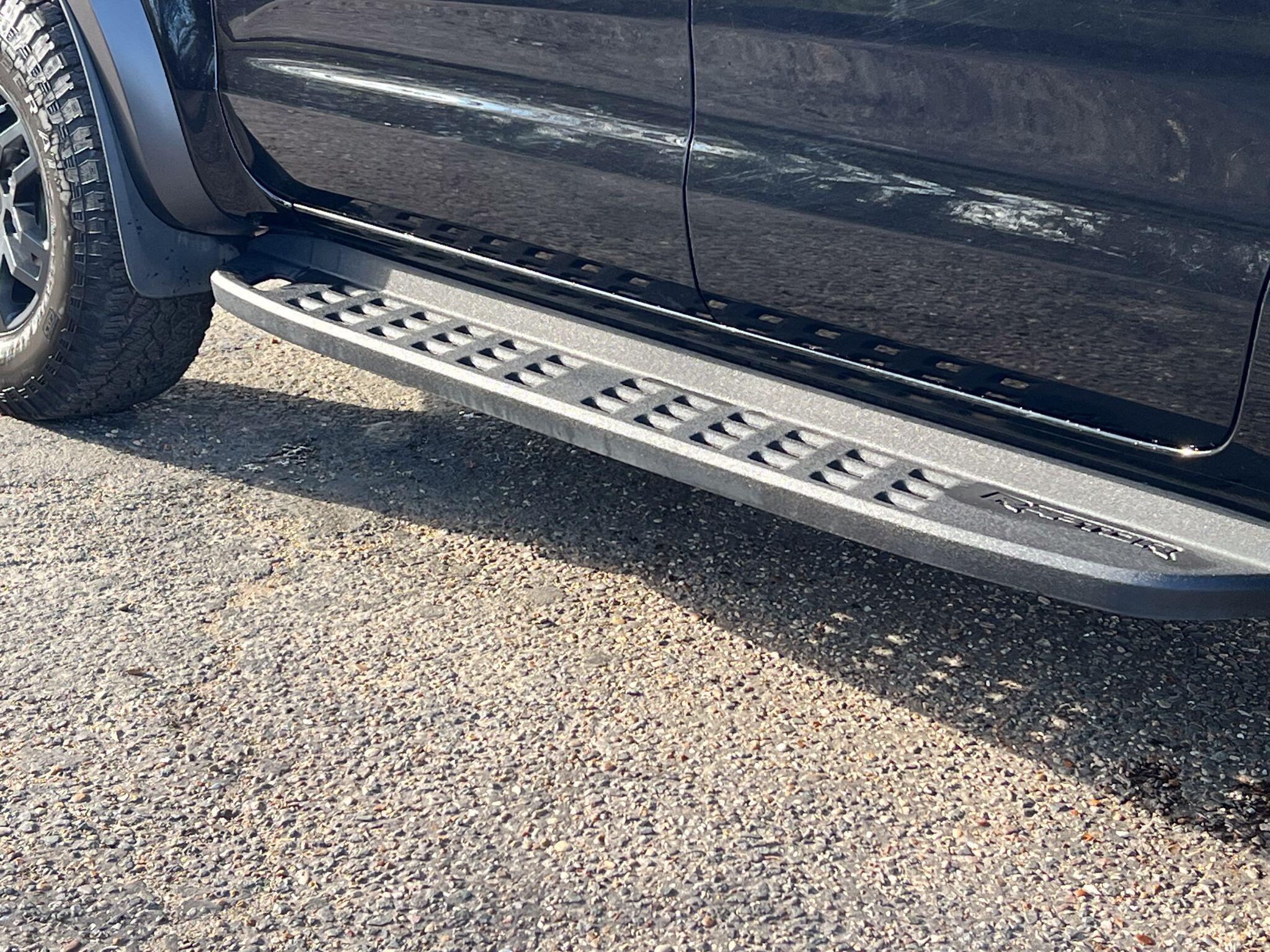 Ford Ranger 2.0 EcoBlue Raptor Auto 4WD Euro 6 (s/s) 4dr — photo 11