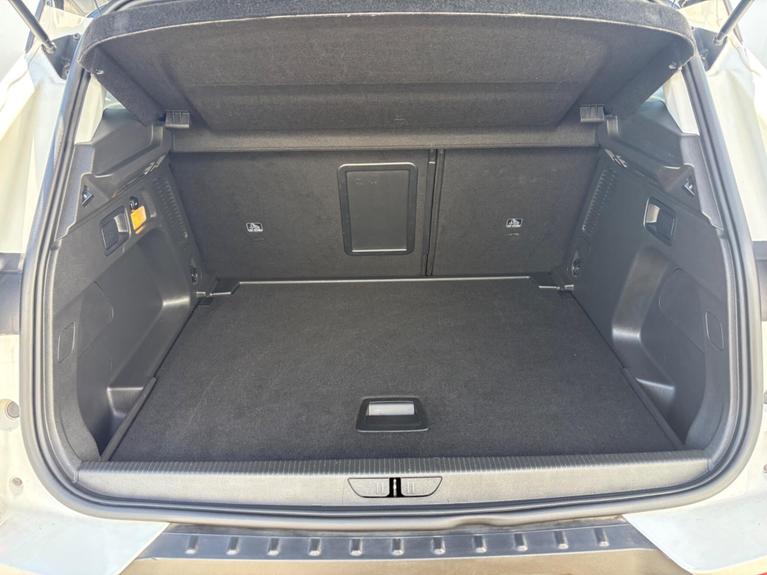 Used Vauxhall Grandland X VU70WBN 11