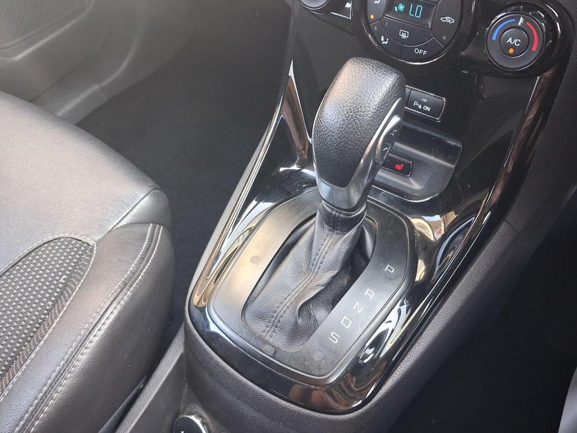 Ford Fiesta Photo at-228676c1fea34ad68434e1858ed21efe.jpg
