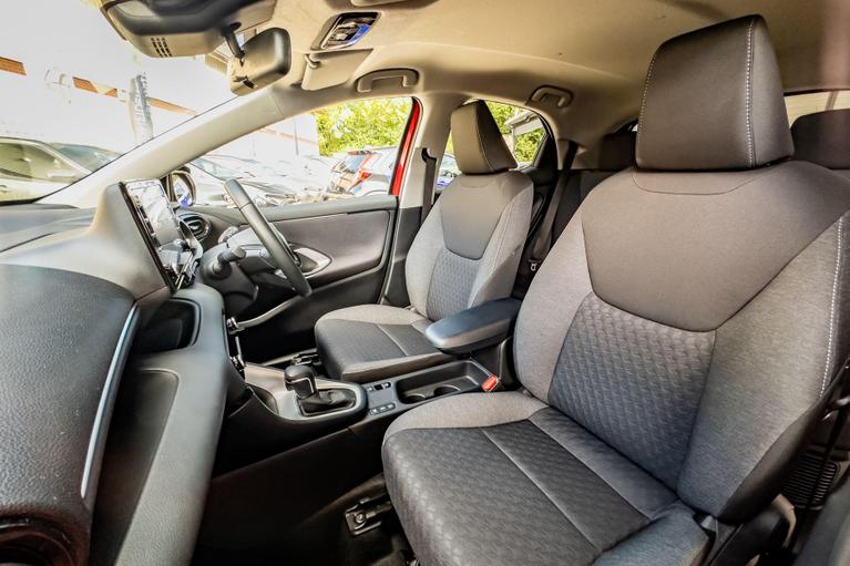 Used Toyota Yaris VN73KFK 27