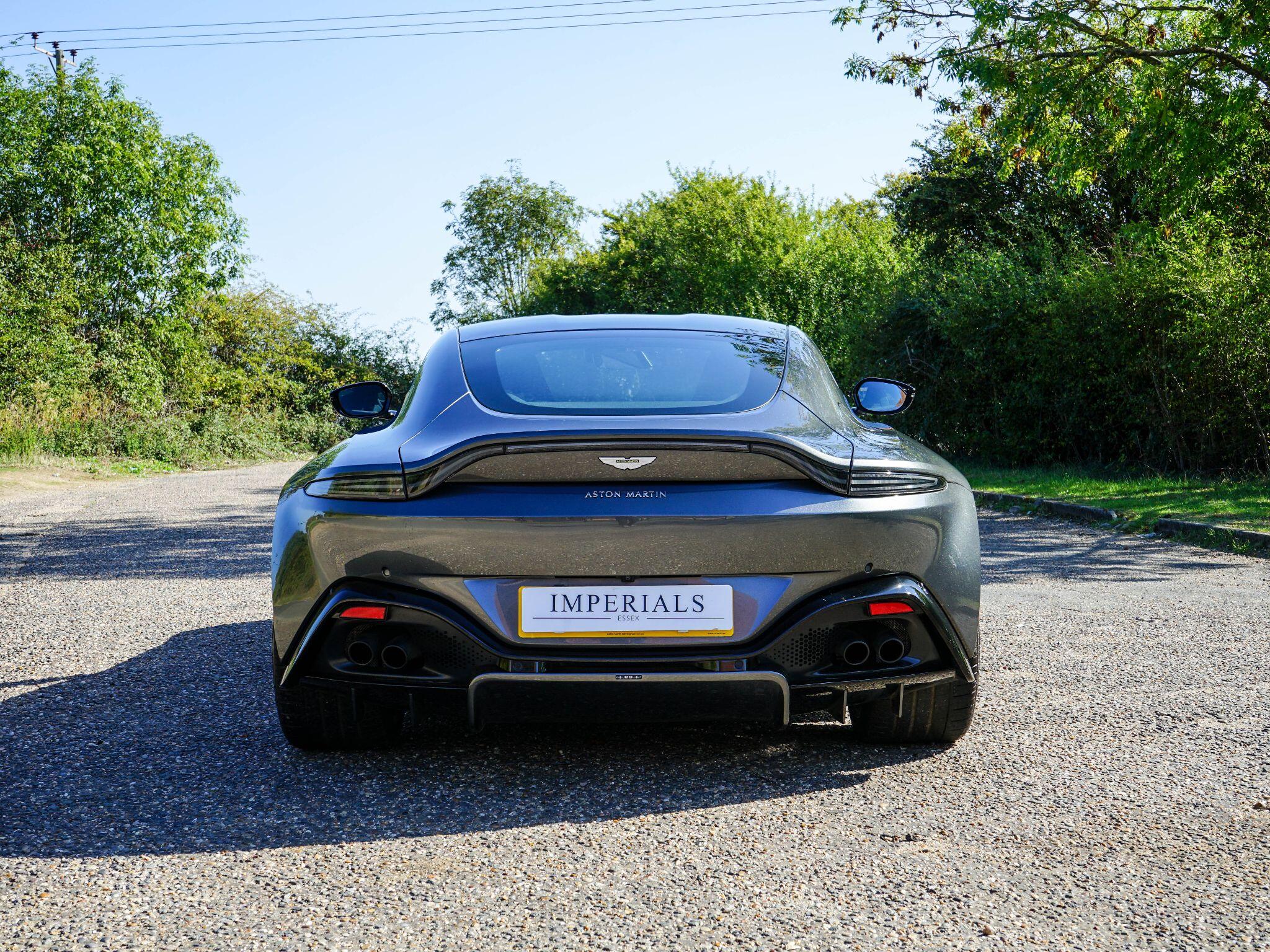 Aston Martin Vantage 4.0 V8 Auto Euro 6 2dr — photo 11