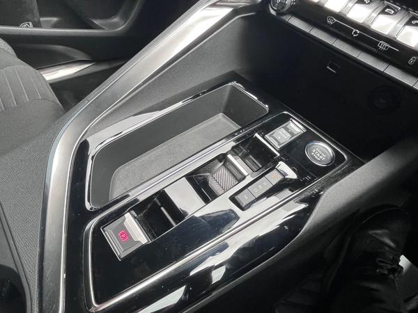 Used Peugeot 3008 EO23FKW 36