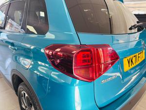 Suzuki Vitara Photo 17