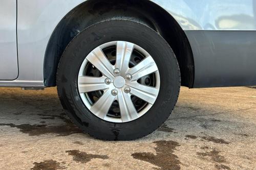 Vauxhall VIVARO Photo at-22c0a6f2af994728a70d3bf86387a4ac.jpg