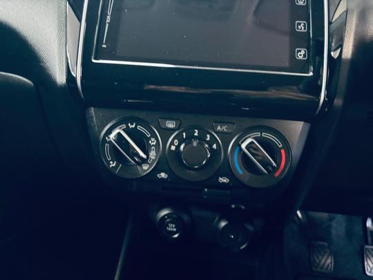 Suzuki Swift Photo at-22dee8436f0e4e3fb8c2e123e6bd0c04.jpg