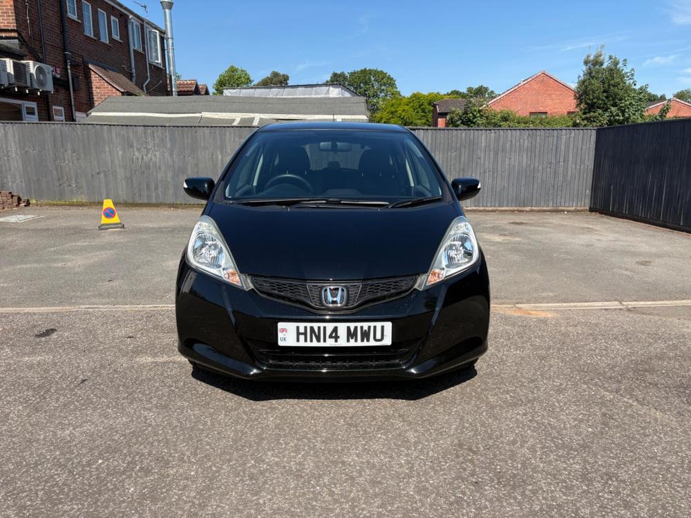 Honda Jazz Photo at-22e33791af594bc5a3bf1192a4af9ce0.jpg