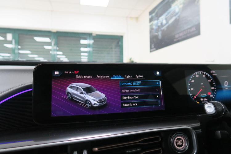 Used Mercedes-Benz EQC LR22UDB 17