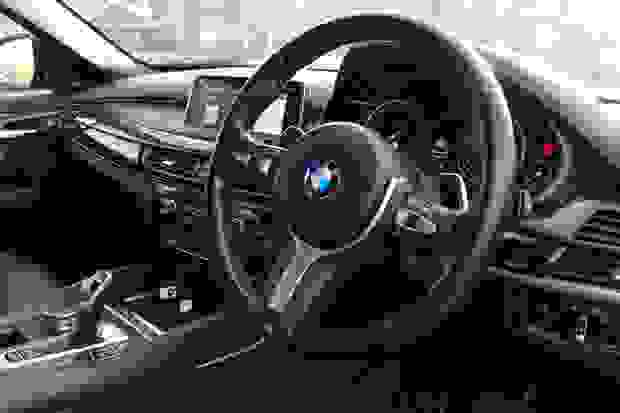 BMW X6 Photo at-23311d43844143ab953787c629e19cd9.jpg