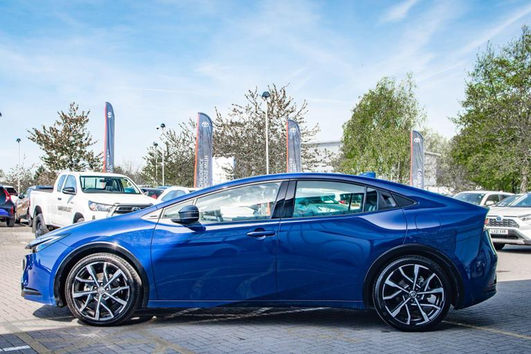 Used Toyota Prius WU25KUT 18