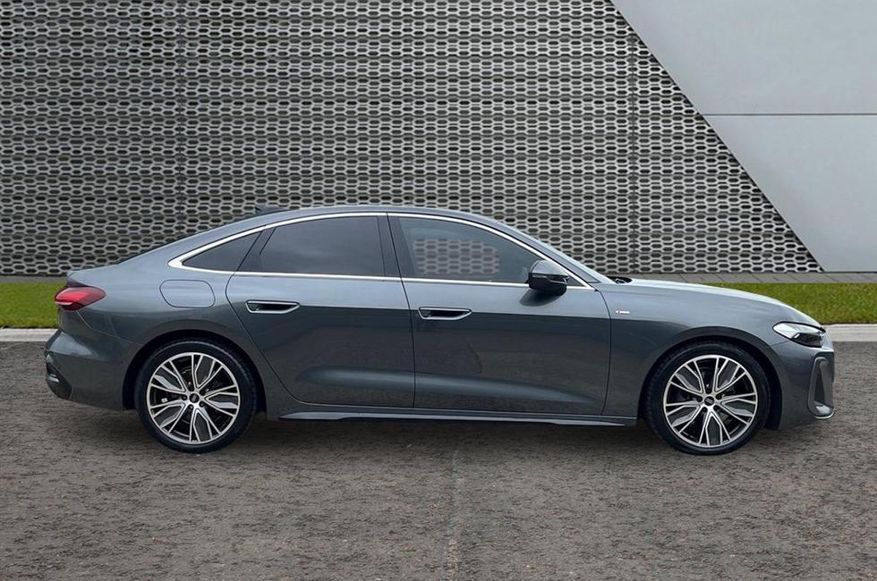 Audi A5 Photo at-2357f8494ee14b529023a10096356d24.jpg