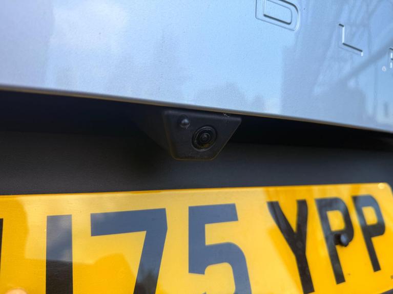 Used Vauxhall Grandland WU75YPP 17