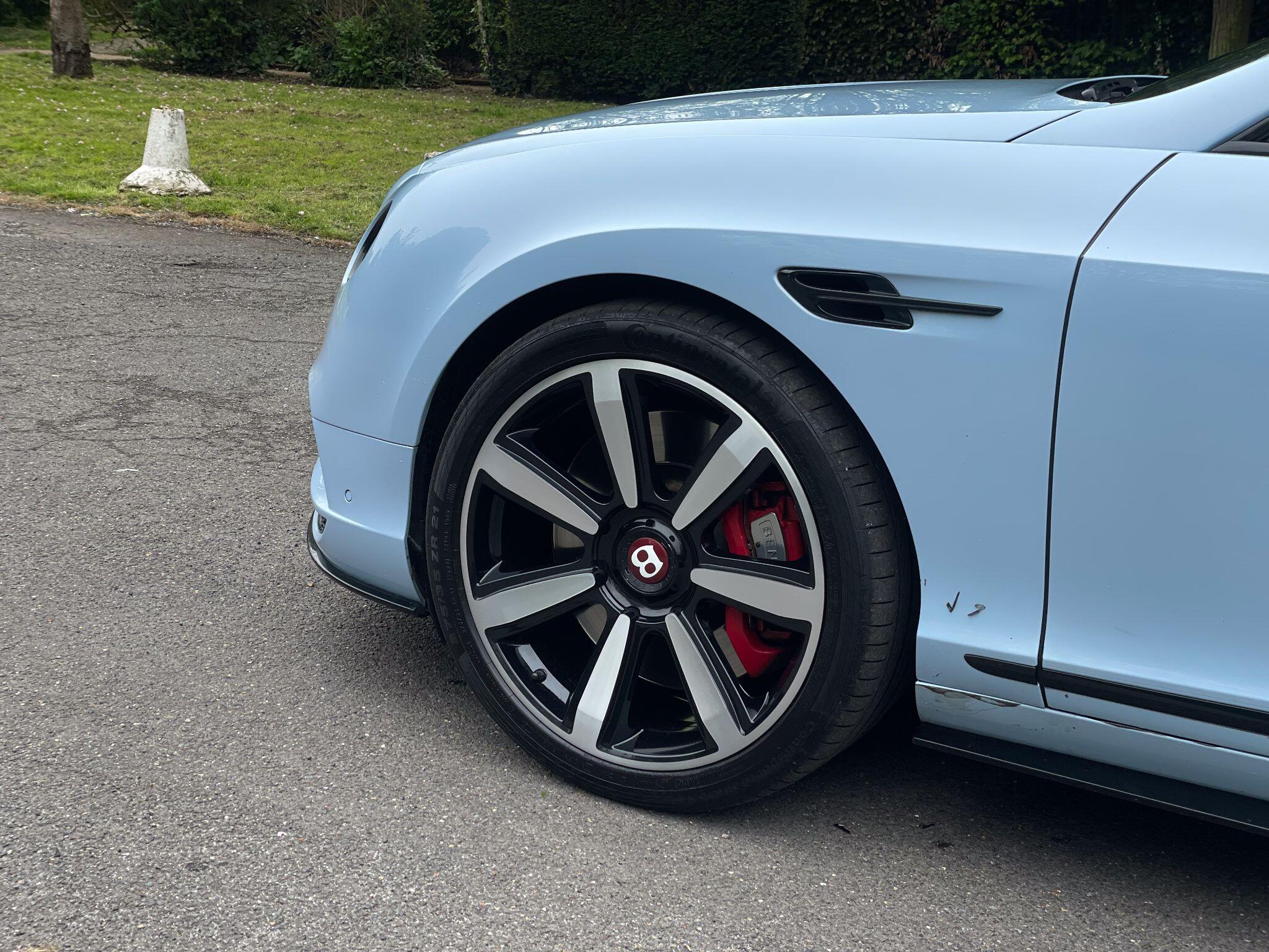 Bentley Continental 4.0 V8 GT S Coupe 2dr Petrol Auto 4WD Euro 6 (528 ps) — photo 6