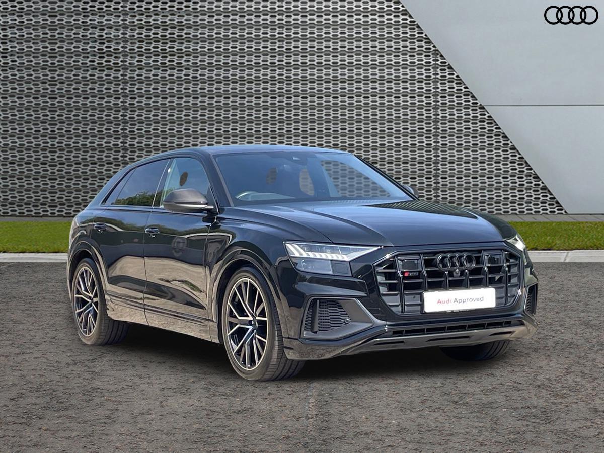 Audi Q8 listing photo