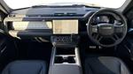 Land Rover Defender Photo 5