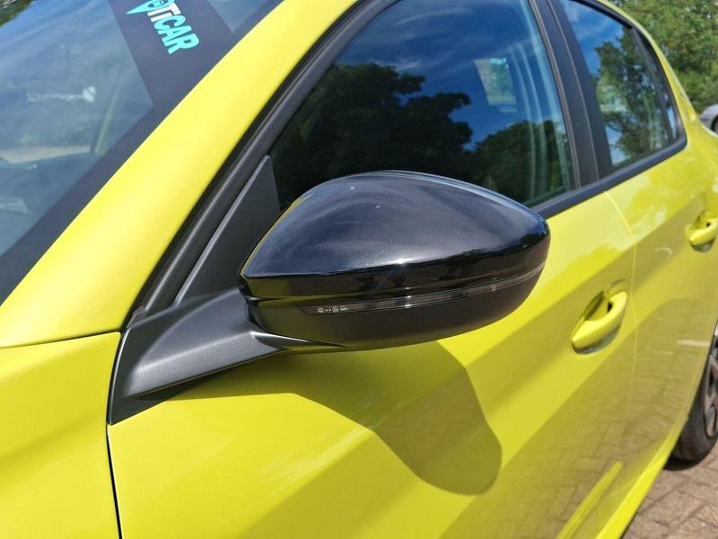 Used Peugeot 208 NX26UAO 25
