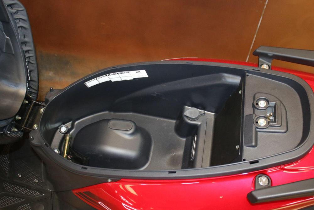SYM Jet 4 RX 50 Photo at-23b632d0486e4421a1786c9986f182c0.jpg