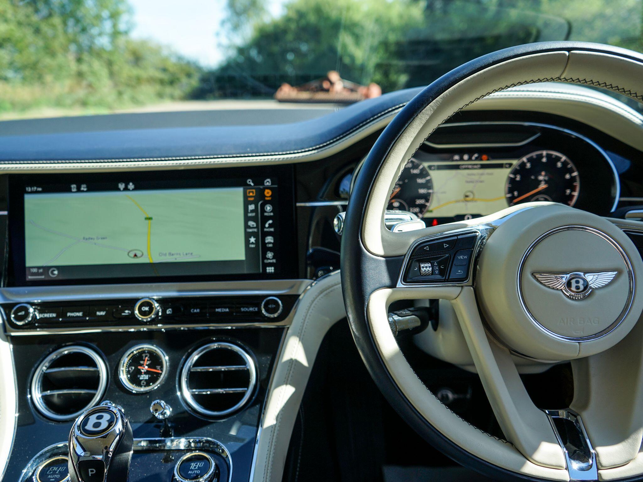 Bentley Continental 4.0 V8 GT Coupe 2dr Petrol Auto 4WD Euro 6 (s/s) (550 ps) — photo 8